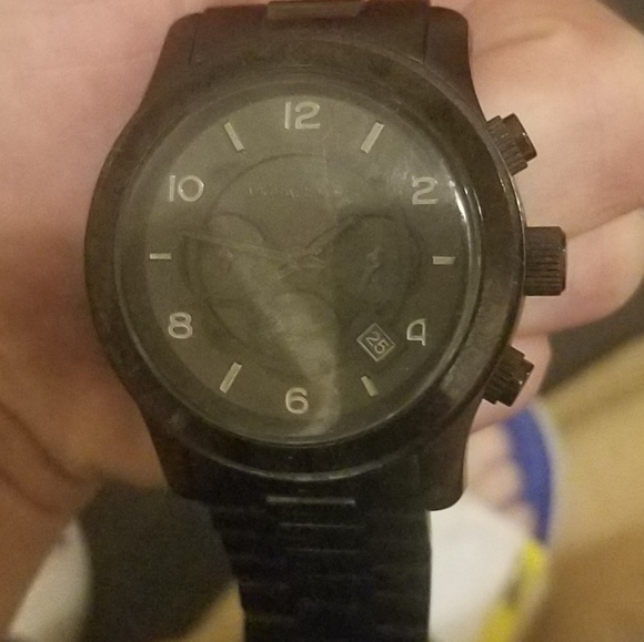 Michael Kors mens chronograph watch - Picture 2 of 3